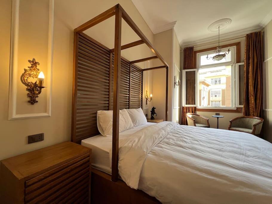 Authentic 3Br Apartment In Downtown, Il Cairo Esterno foto