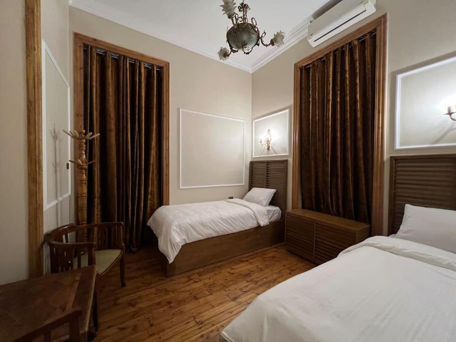 Authentic 3Br Apartment In Downtown, Il Cairo Esterno foto