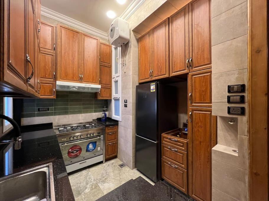 Authentic 3Br Apartment In Downtown, Il Cairo Esterno foto